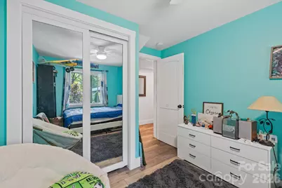 300 Wilson Drive, Brevard, NC 28712 - Photo 18