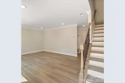 4028 Hidden Oaks Drive, Charlotte, NC 28205 - Photo 8