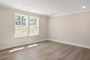 4028 Hidden Oaks Dr, Charlotte, NC 28205 - Photo 6