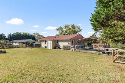 364 Greenlea Circle, Taylorsville, NC 28681 - Photo 4