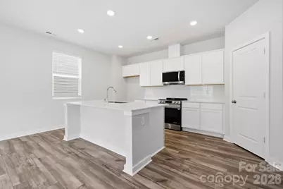 255 Bezelle Avenue, York, SC 29745 - Photo 2