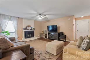 7259 Winery Ln, Charlotte, NC 28227 - Photo 8