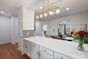 3927 Arbor Ln, Charlotte, NC 28209 - Photo 8