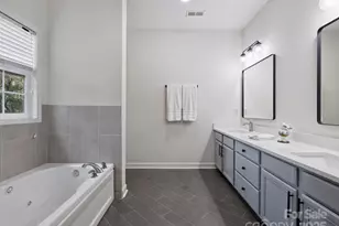 3927 Arbor Ln, Charlotte, NC 28209 - Photo 20