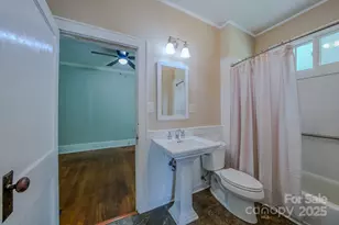 5 Camden Ave, Asheville, NC 28804 - Photo 20