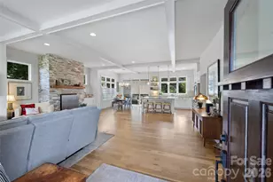 21228 Lakeview Cir, Cornelius, NC 28031 - Photo 4