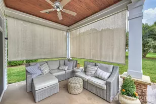 21228 Lakeview Cir, Cornelius, NC 28031 - Photo 28