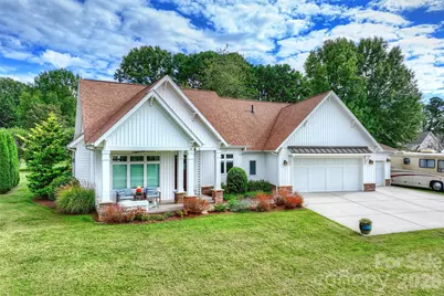 21228 Lakeview Circle, Cornelius, NC 28031 - Photo 40