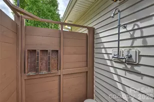 21228 Lakeview Cir, Cornelius, NC 28031 - Photo 34