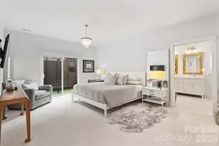 21228 Lakeview Cir, Cornelius, NC 28031 - Photo 16