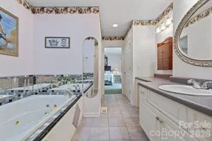 372 Kingfisher Ln, Mills River, NC 28759 - Photo 10