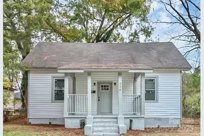 318 S Liberty Street, Gastonia, NC 28052 - Photo 1