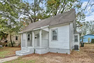 318 S Liberty St, Gastonia, NC 28052 - Photo 2