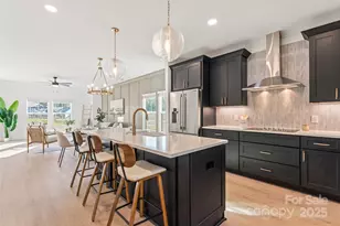 430 Bogue Dr, Fort Mill, SC 29708 - Photo 6