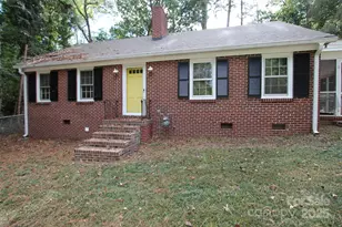 502 E Wade St, Wadesboro, NC 28170 - Photo 2