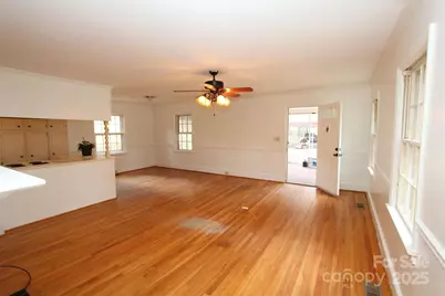 502 E Wade Street, Wadesboro, NC 28170 - Photo 4