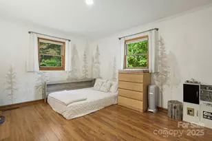 25 Pinewood Dr, Waynesville, NC 28786 - Photo 16