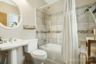 25 Pinewood Dr, Waynesville, NC 28786 - Photo 18