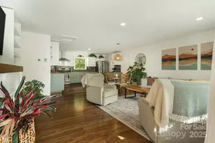 25 Pinewood Dr, Waynesville, NC 28786 - Photo 4