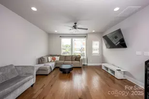 2135 Bryant Park Dr, Charlotte, NC 28208 - Photo 12