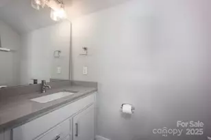 2135 Bryant Park Dr, Charlotte, NC 28208 - Photo 26