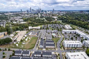 2135 Bryant Park Dr, Charlotte, NC 28208 - Photo 36