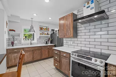 6103 Honeysuckle Lane, Charlotte, NC 28212 - Photo 2