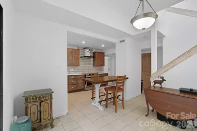 6103 Honeysuckle Lane, Charlotte, NC 28212 - Photo 8