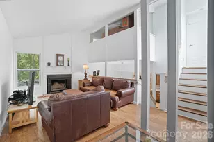 6103 Honeysuckle Ln, Charlotte, NC 28212 - Photo 6