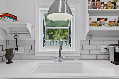 6103 Honeysuckle Lane, Charlotte, NC 28212 - Photo 12