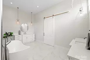 465 Daniel Cir Dr, Mills River, NC 28759 - Photo 16