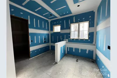 99 Little Cherokee Ridge, Hendersonville, NC 28739 - Photo 18