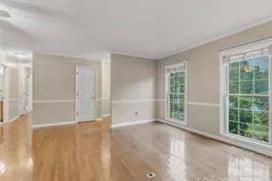 304 Melissa Way, Hendersonville, NC 28791 - Photo 20