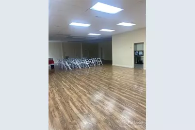 1936 16th Street NE, Hickory, NC 28601 - Photo 2