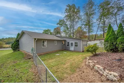 569 Lanning Road, Hendersonville, NC 28792 - Photo 30