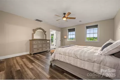 569 Lanning Road, Hendersonville, NC 28792 - Photo 16