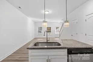 1805 Edgewater Dr NW, Conover, NC 28613 - Photo 18