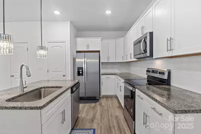 1805 Edgewater Drive NW, Conover, NC 28613 - Photo 14