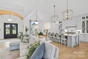 202 Canterbury Dr, North Wilkesboro, NC 28659 - Photo 6