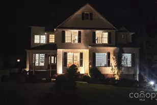 5619 Mountain Point Ln, Charlotte, NC 28216 - Photo 46