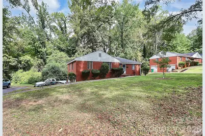 3226 Marlborough Road, Charlotte, NC 28208 - Photo 2