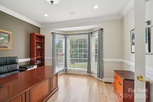 310 Sweetbriar Dr, Hendersonville, NC 28739 - Photo 16