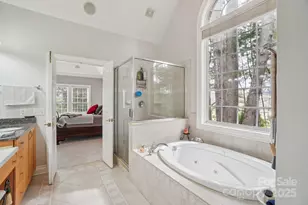 310 Sweetbriar Dr, Hendersonville, NC 28739 - Photo 18