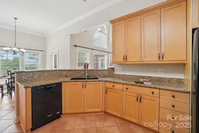 310 Sweetbriar Drive, Hendersonville, NC 28739 - Photo 14