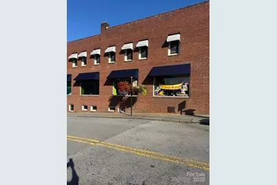 201 N Main Street, Hendersonville, NC 28739 - Photo 2