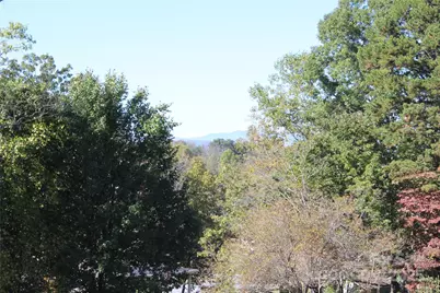 107 N Matthews Street, Morganton, NC 28655 - Photo 10