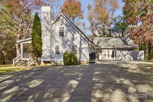 17 Old Gap Creek Rd, Fairview, NC 28730 - Photo 4