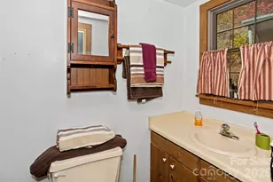 310 Log Gap Rd, Fairview, NC 28730 - Photo 30