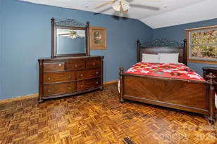 310 Log Gap Rd, Fairview, NC 28730 - Photo 36