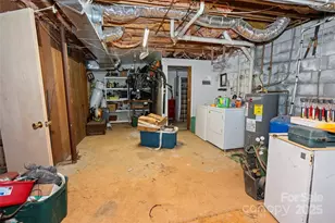 310 Log Gap Rd, Fairview, NC 28730 - Photo 42